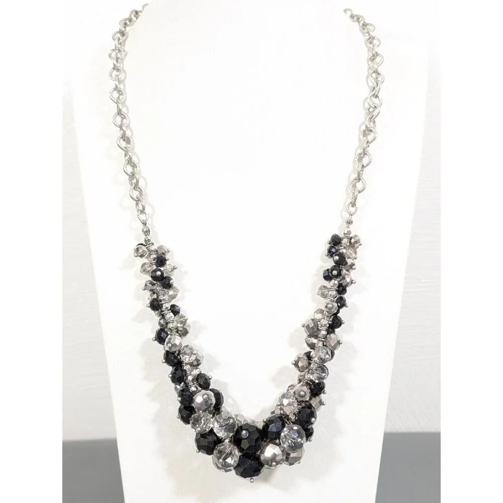 Simply Vera Wang Black Gray Faceted Glass Bead Cluster Statement Neckalce Goth‎